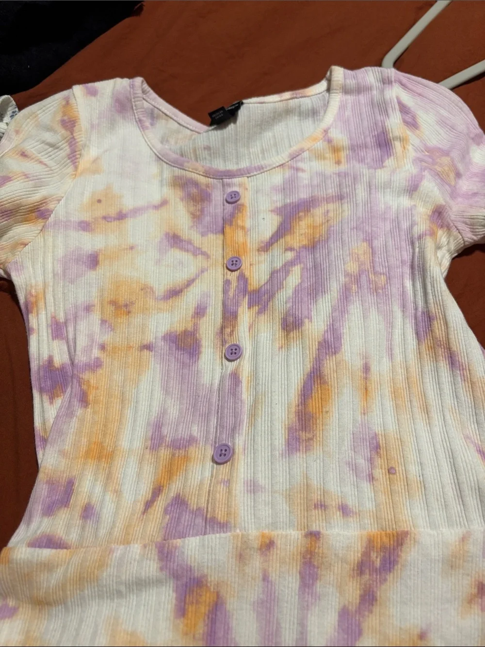 art class Tie-Dye Short Sleeve Dress in Purple, Yellow, White